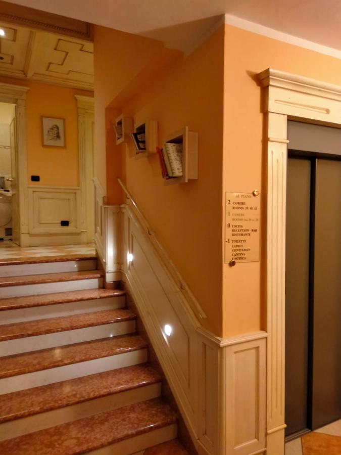 Hotel Due Colonne San Bonifacio Εξωτερικό φωτογραφία